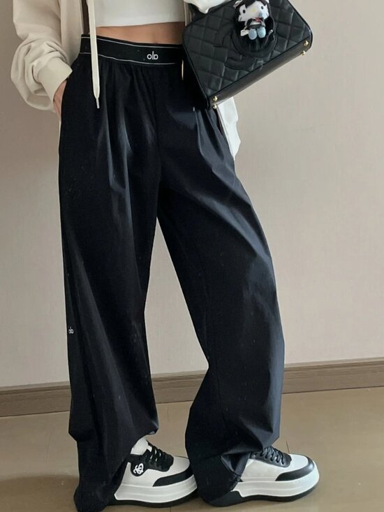 ALO Yoga Pants - Brand New Alo Yoga Black Suit up Trouser (Regular 30" Inseam)✨Casual 80s 90s